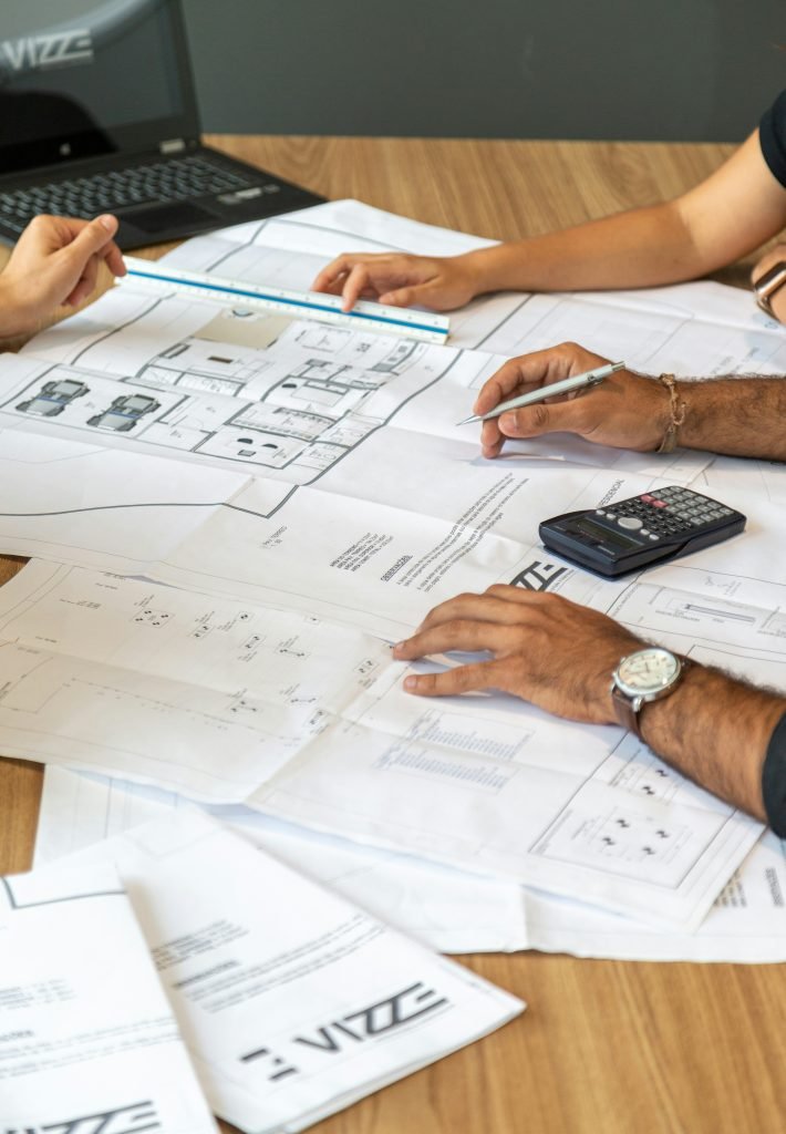 STRUCTURED DRAWINGS AND CALCULATIONS